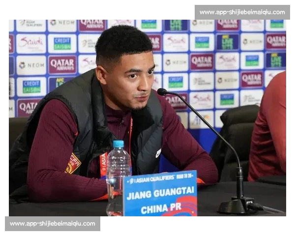 单归化领衔!国足东亚杯名单揭晓,蒋光太等三将意外落选